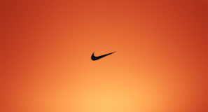 NIKE 2020